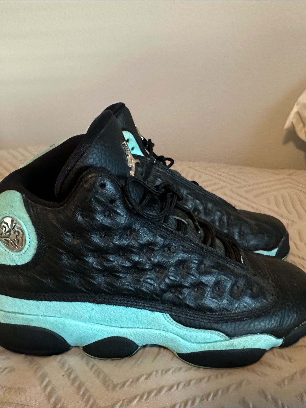 Jordan 13 Retro Island Green Size 7Y